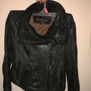AUTHENTIC Andrew Marc Leather Jacket valued @ $300